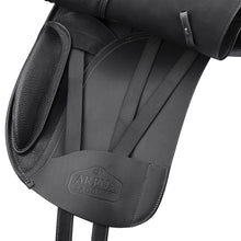 Load image into Gallery viewer, Arena Dressage Saddle