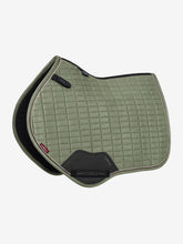 Load image into Gallery viewer, Lemieux Suede Close Contact Square Pad