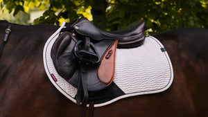 Lemieux Essence Eurojump Square Pad